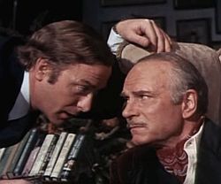 Michael Caine & Laurence Olivier - Sleuth